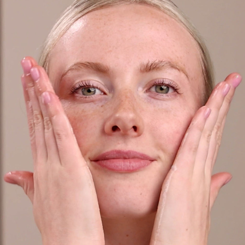 Charcoal Exfoliating Gel Cleanser