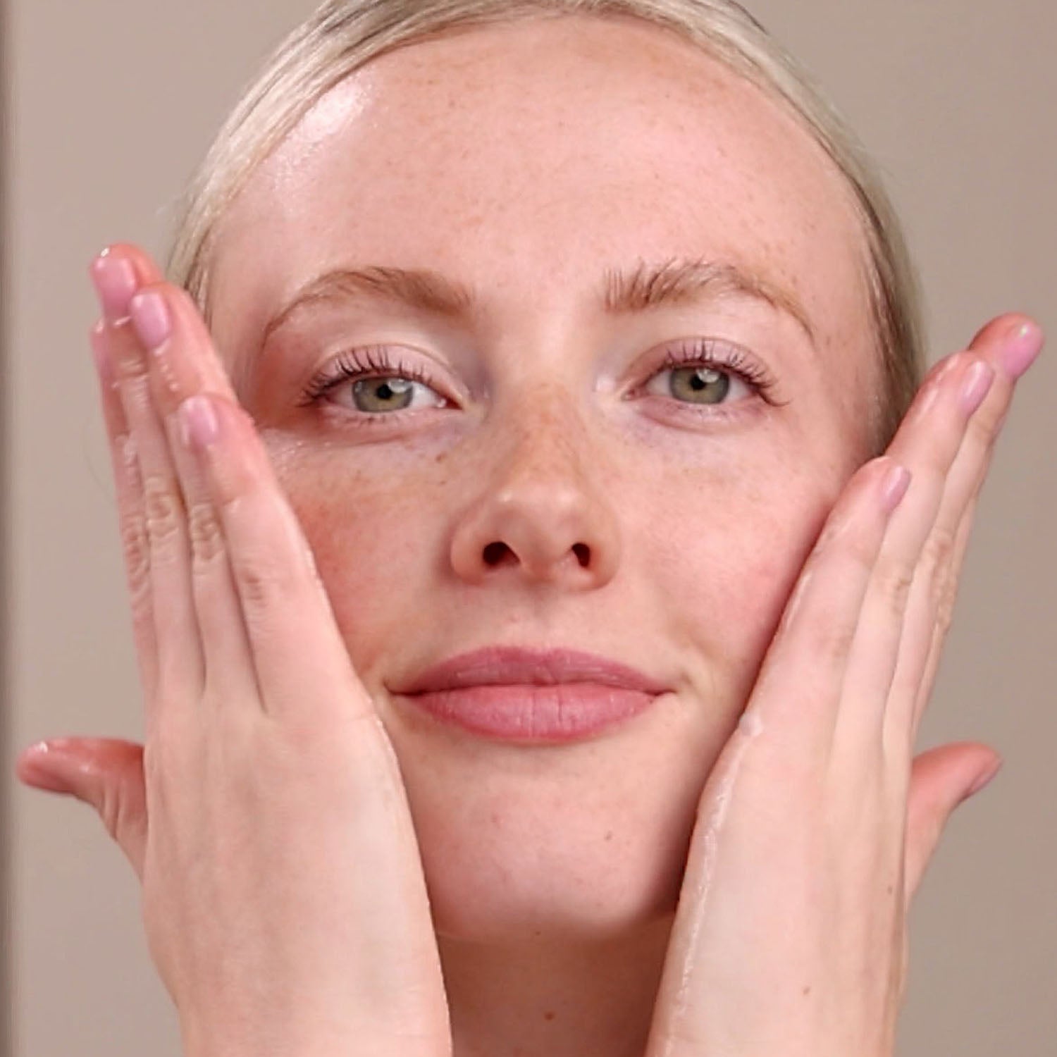 Charcoal Exfoliating Gel Cleanser